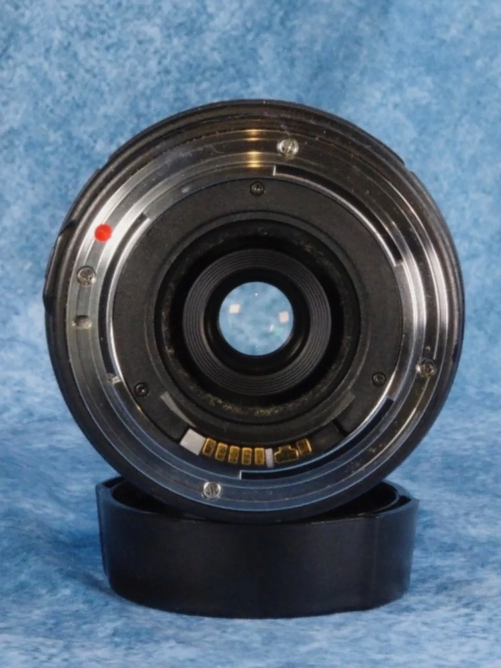 Sigma UC Zoom Multi-Coated 70-210mm f/1:4-5.6 - Canon Mount - Read